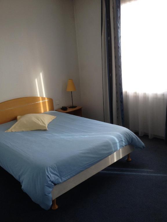 Amadeus Hotel Sarreguemines Oda fotoğraf
